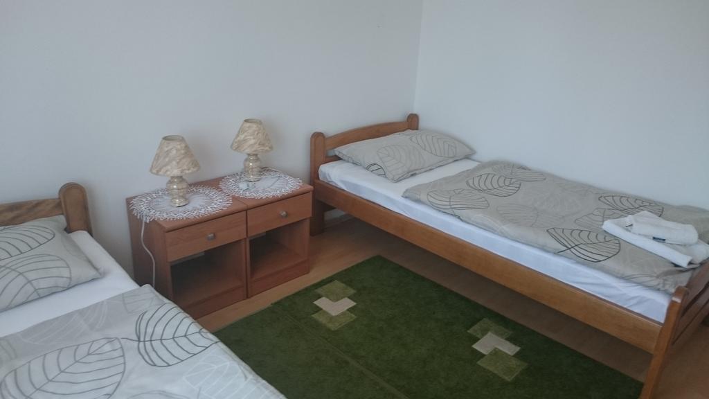 Apartment Manda Rakovica Esterno foto