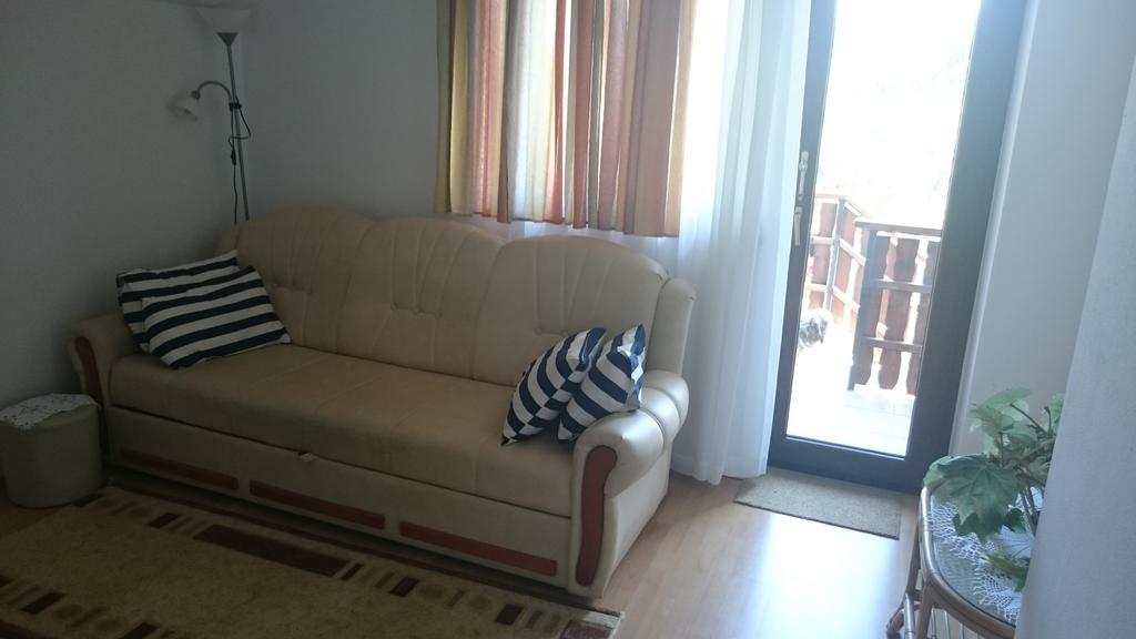 Apartment Manda Rakovica Esterno foto